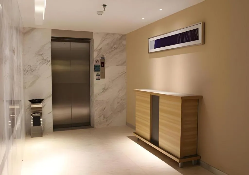 City Comfort Inn Baise Jingxi Caifu Plaza