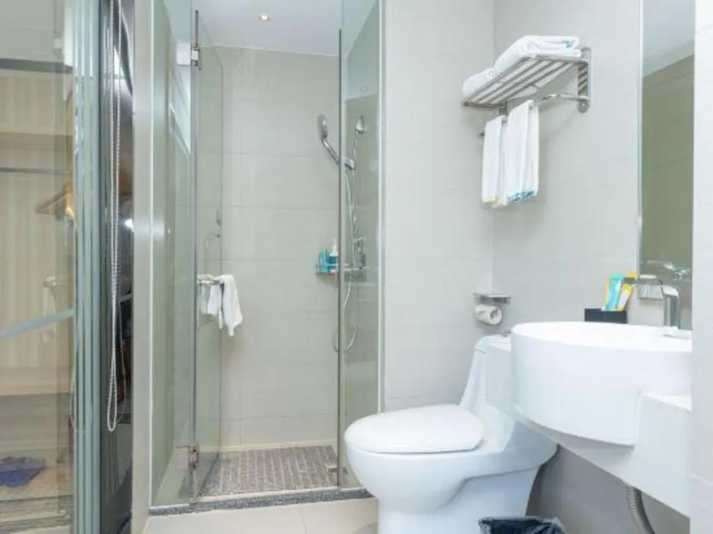 City Comfort Inn Baise Jingxi Caifu Plaza