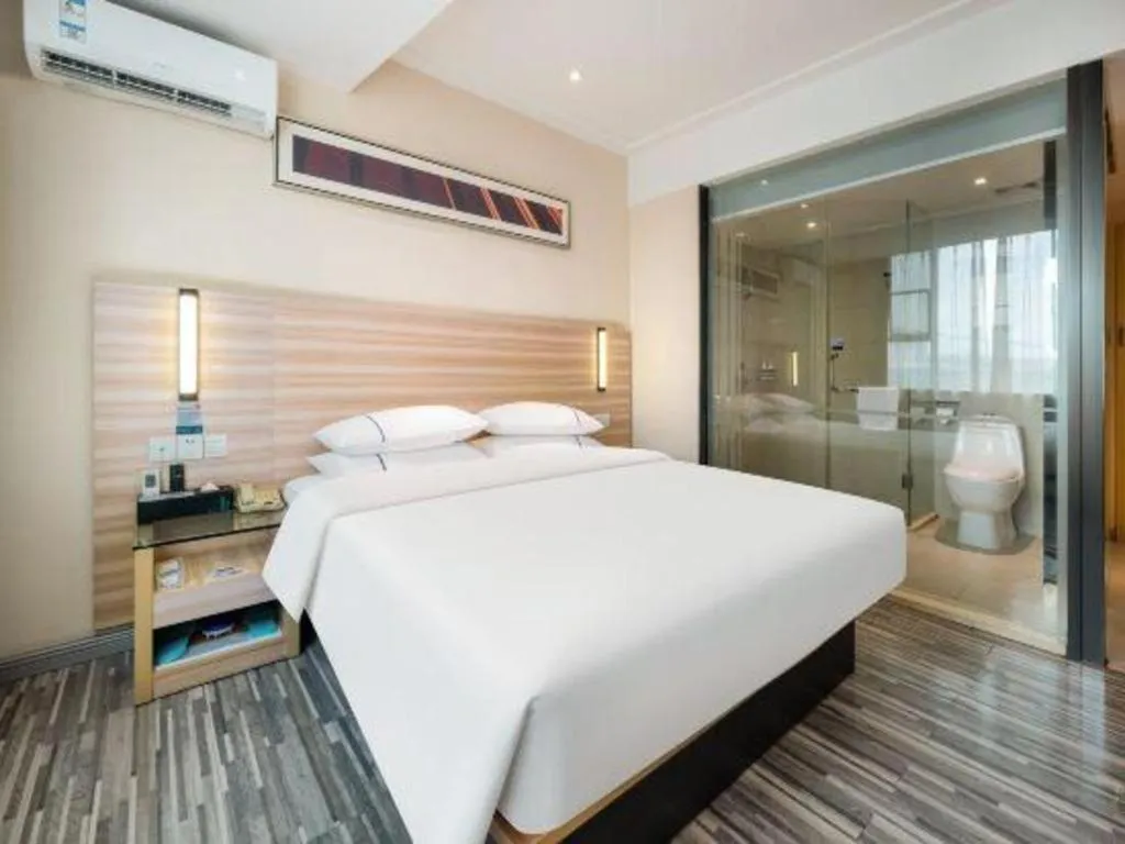 Bed in City Comfort Inn Baise Jingxi Caifu Plaza