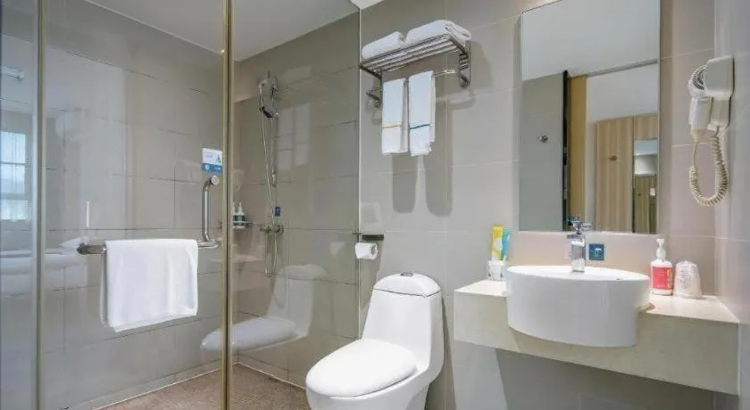 City Comfort Inn Baise Jingxi Caifu Plaza