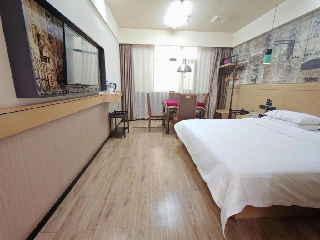 Bed in City Comfort Inn Xiaogan Xiaochang Bus Passenger Station