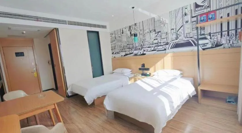 Bed in City Comfort Inn Xiaogan Xiaochang Bus Passenger Station