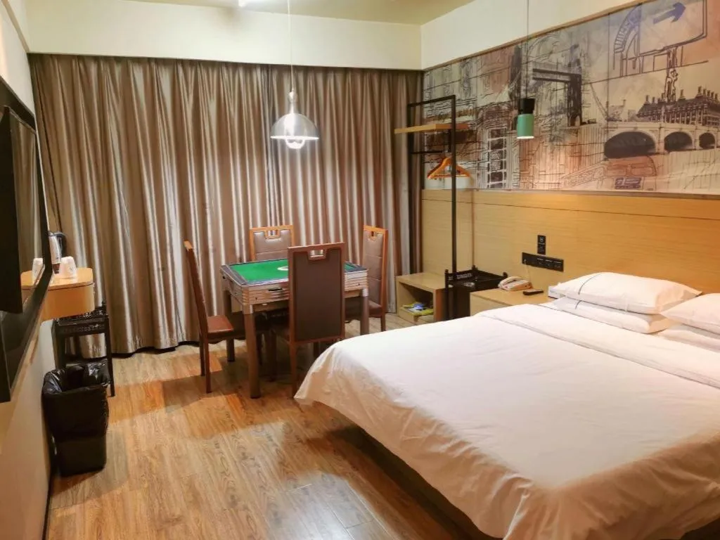 Bed in City Comfort Inn Xiaogan Xiaochang Bus Passenger Station