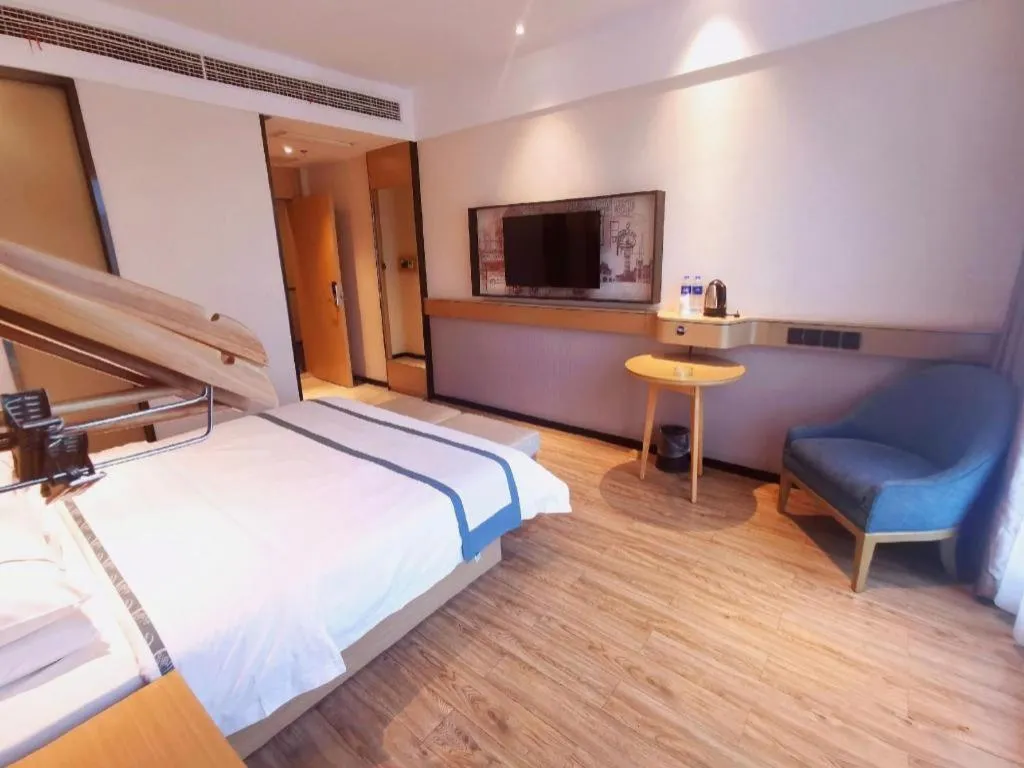 Bed in City Comfort Inn Xiaogan Xiaochang Bus Passenger Station