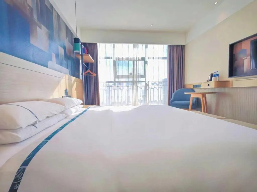 Bed in City Comfort Inn Xiaogan Xiaochang Bus Passenger Station