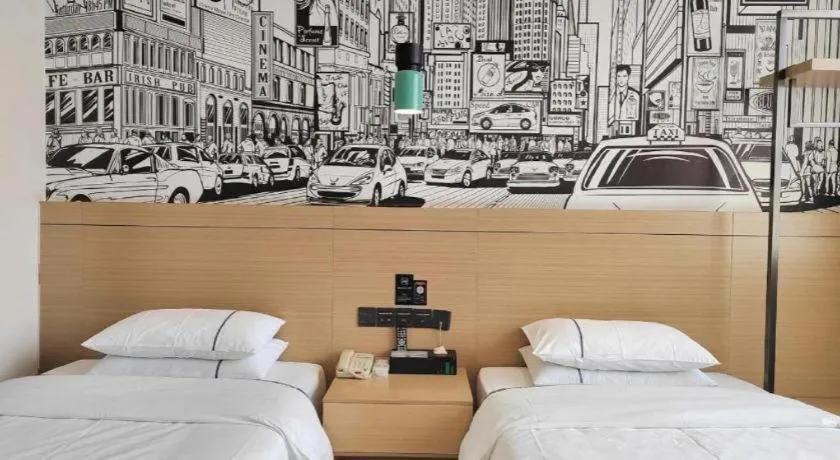 Bed in City Comfort Inn Xiaogan Xiaochang Bus Passenger Station