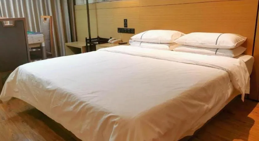 Bed in City Comfort Inn Xiaogan Xiaochang Bus Passenger Station