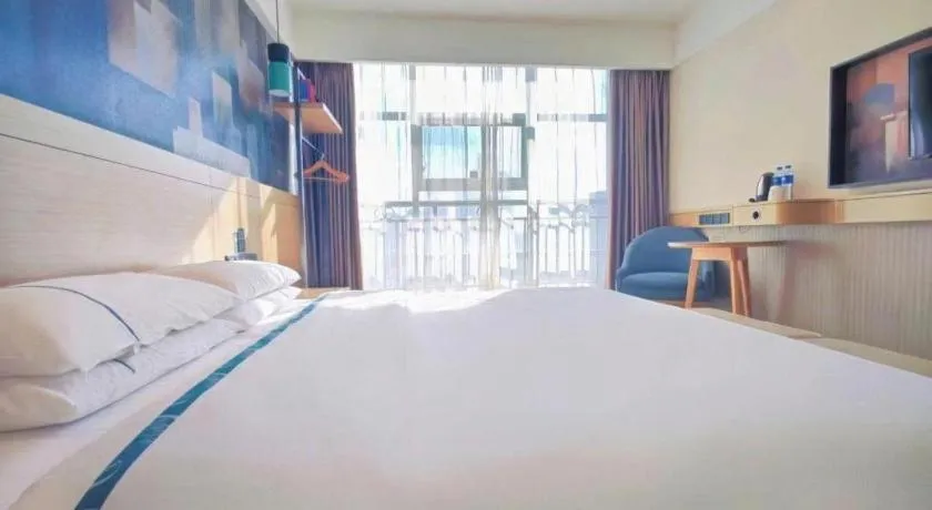 Bed in City Comfort Inn Xiaogan Xiaochang Bus Passenger Station