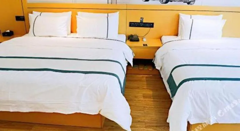 Bed in City Comfort Inn Hezhou Huangyao Ancient Town