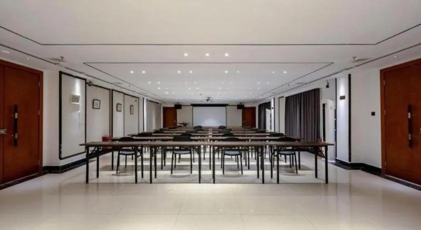 City Comfort Inn Hezhou Huangyao Ancient Town