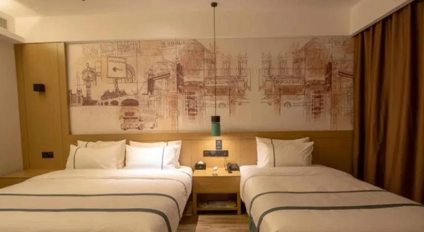 Bed in City Comfort Inn Jinzhou Bohai University Wanda Plaza