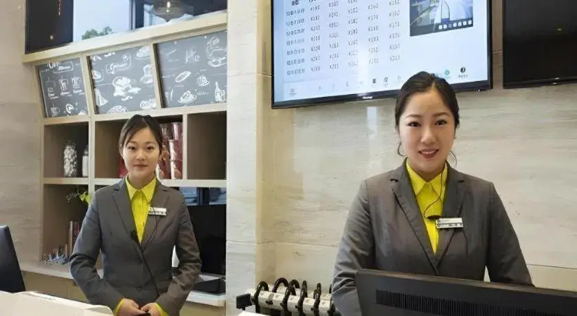 City Comfort Inn Huanggang Luotian Yishui Waitan City Comfort Inn Huanggang Luotian Yishui Waitan