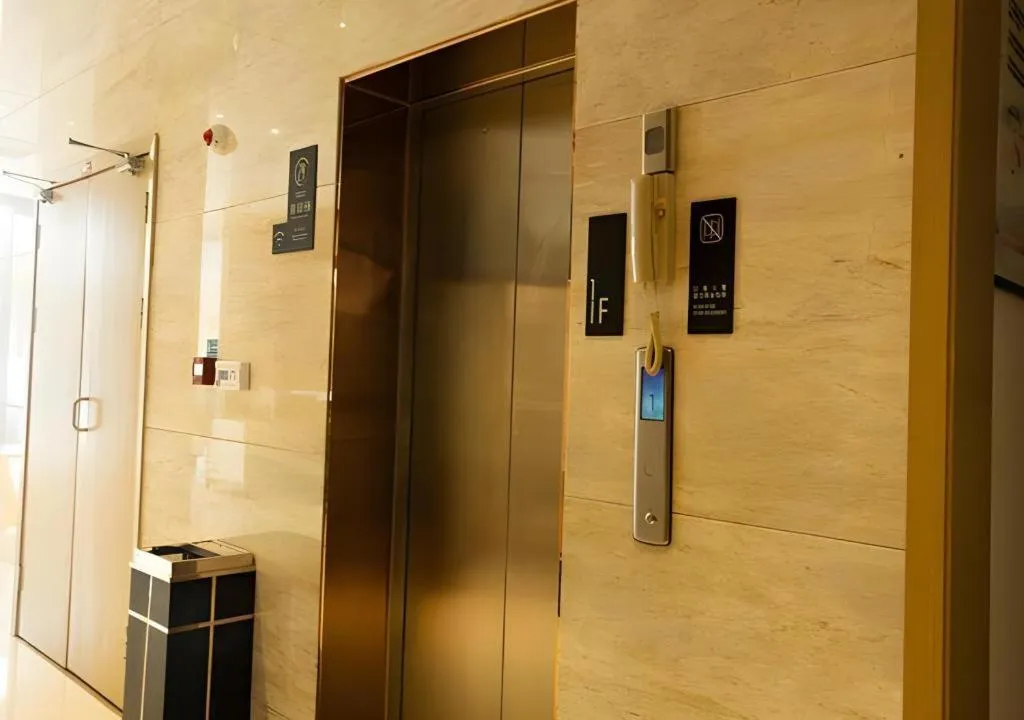 City Comfort Inn Huanggang Luotian Yishui Waitan