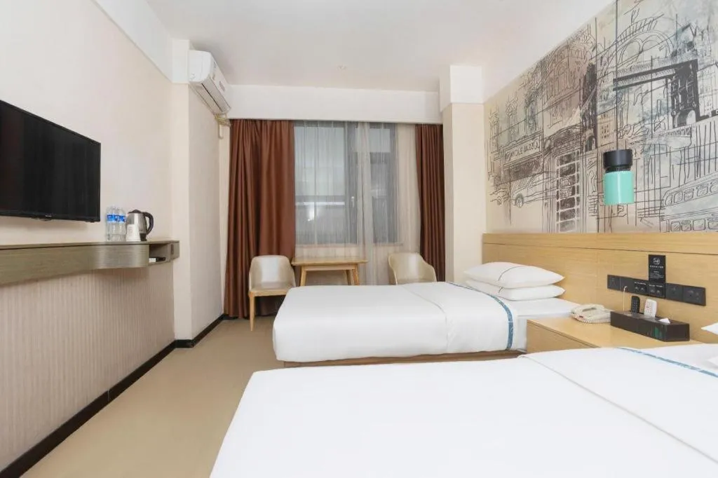 Bed in City Comfort Inn Huanggang Luotian Yishui Waitan