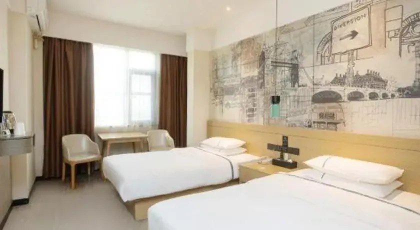 Bed in City Comfort Inn Huanggang Luotian Yishui Waitan Bed in City Comfort Inn Huanggang Luotian Yishui Waitan