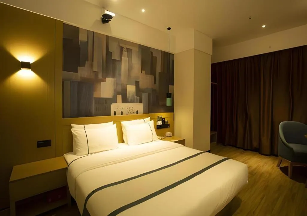Bed in City Comfort Inn Huanggang Luotian Yishui Waitan