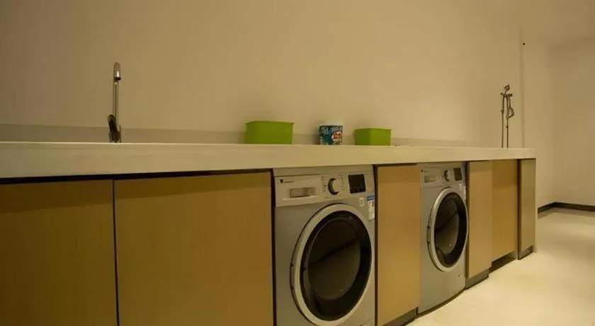 City Comfort Inn Huanggang Luotian Yishui Waitan