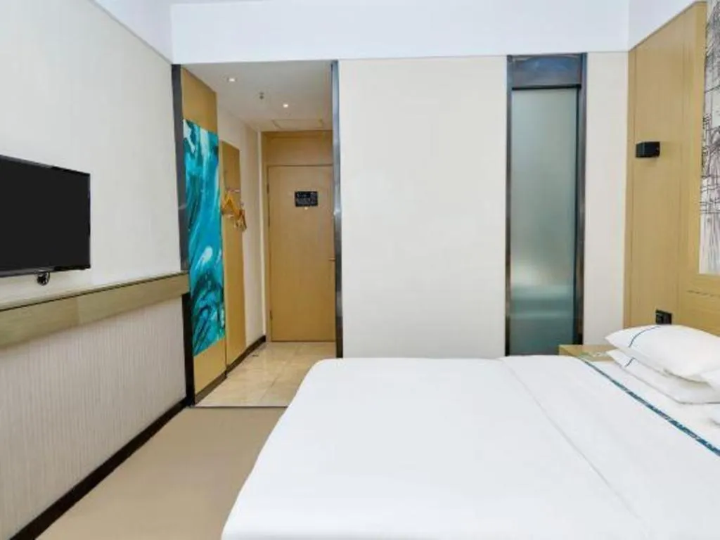 Bed in City Comfort Inn Huanggang Luotian Yishui Waitan