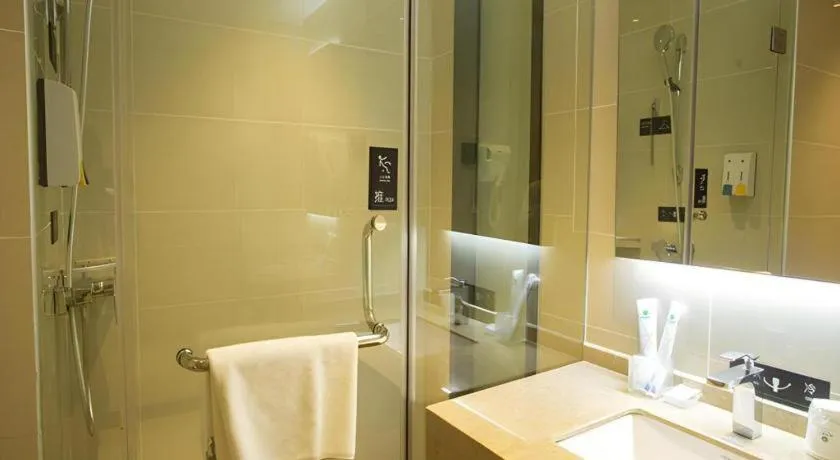 City Comfort Inn Huanggang Luotian Yishui Waitan