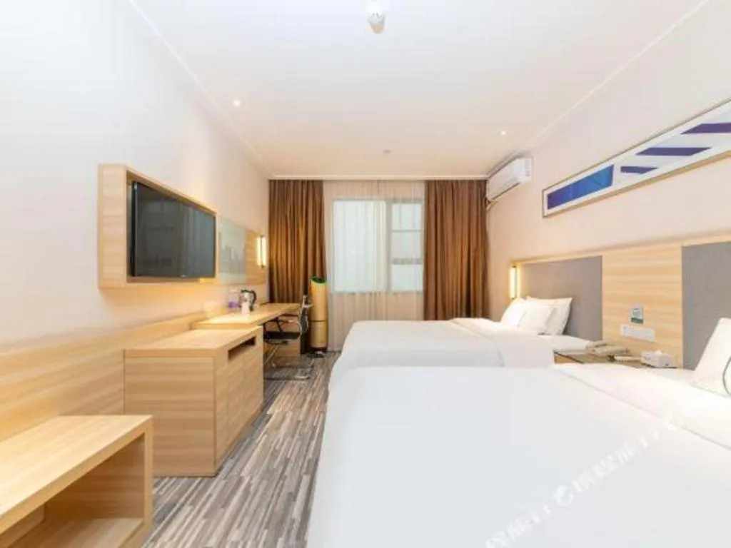 Bed in City Comfort Inn Nanning East Railway Station