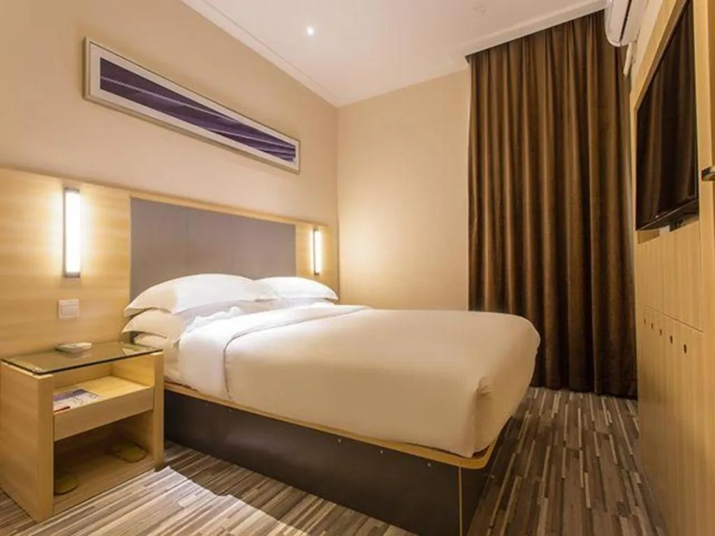 Bed in City Comfort Inn Nanning East Railway Station