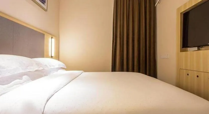 Bed in City Comfort Inn Nanning East Railway Station