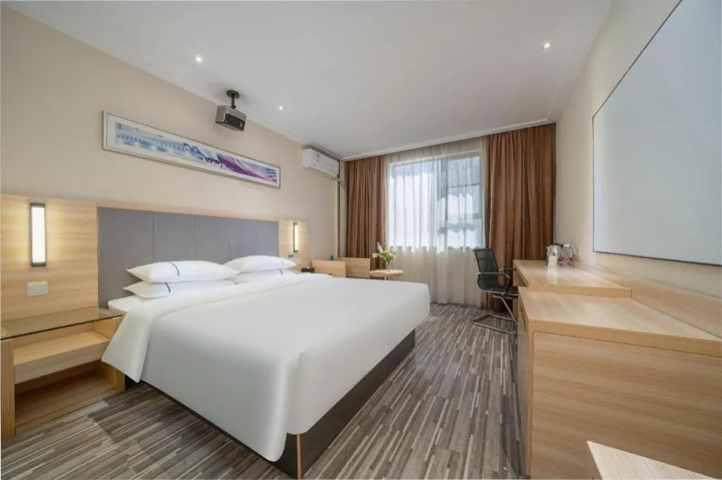 Bed in City Comfort Inn Nanning East Railway Station