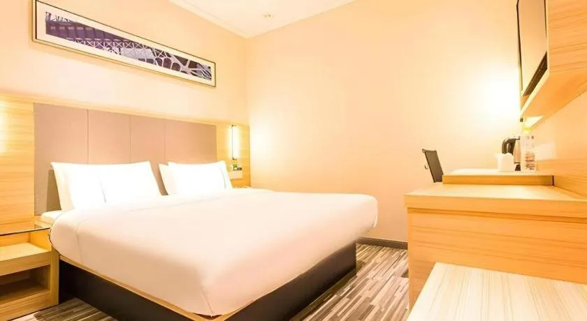 Bed in City Comfort Inn Nanning Railway East Station Langdong Bus Station