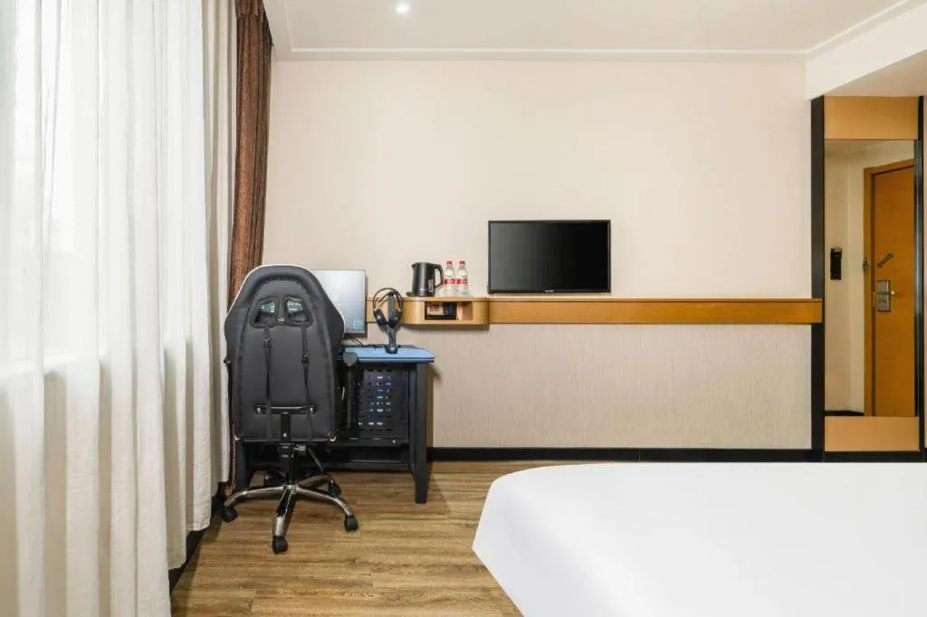 Bed in City Comfort Inn Guigang Hecheng Wanda Plaza