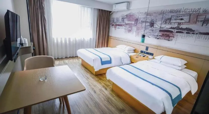 Bed in City Comfort Inn Guigang Hecheng Wanda Plaza