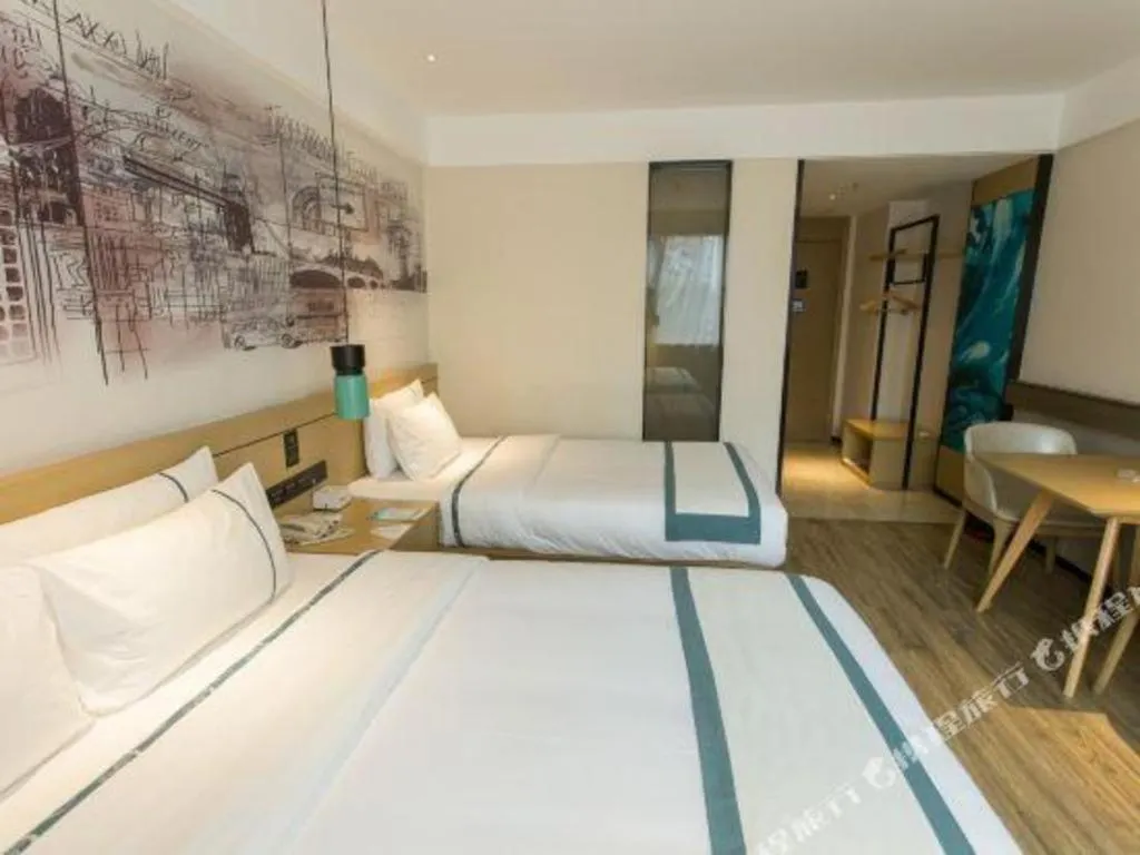 Bed in City Comfort Inn Guigang Hecheng Wanda Plaza