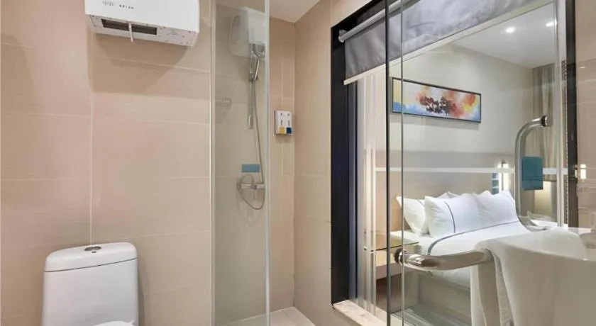 Bed in City Comfort Inn Liuzhou Baisha Bus Station Shengli Barbecue City