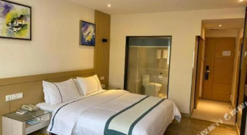 Bed in City Comfort Inn Liuzhou Baisha Bus Station Shengli Barbecue City