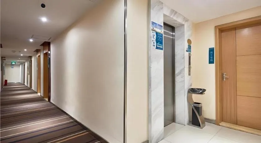 City Comfort Inn Liuzhou Baisha Bus Station Shengli Barbecue City