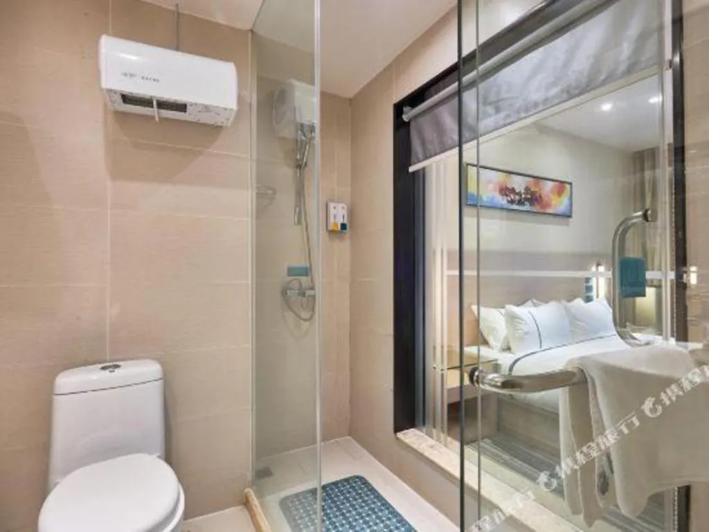 Bed in City Comfort Inn Liuzhou Baisha Bus Station Shengli Barbecue City