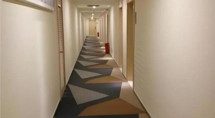 City Comfort Inn Zhongshan Dongsheng One Plus One