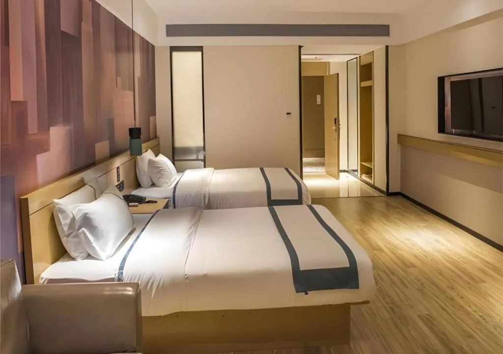 Bed in City Comfort Inn Guilin City Hall