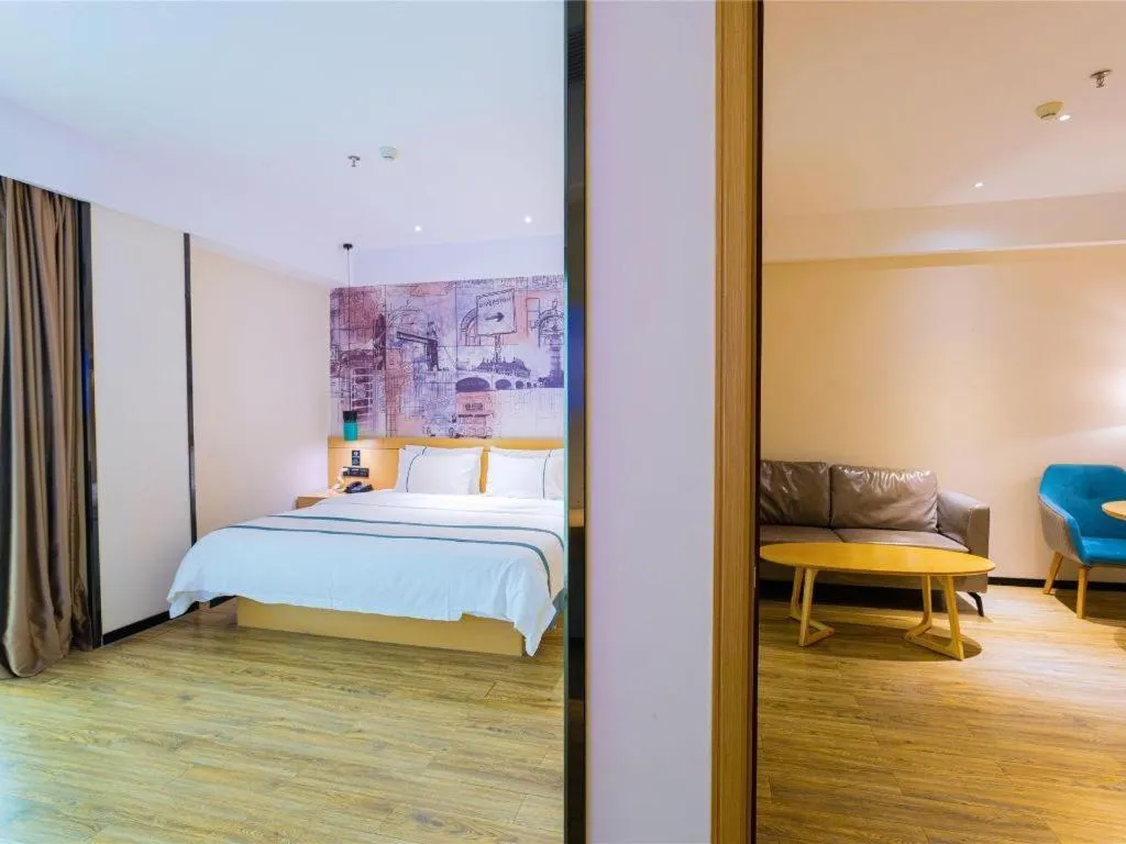 Bed in City Comfort Inn Guilin City Hall