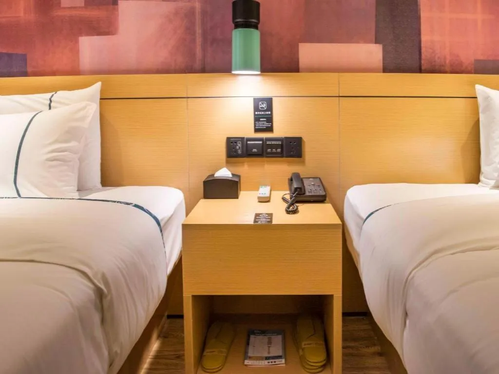 Bed in City Comfort Inn Guilin City Hall