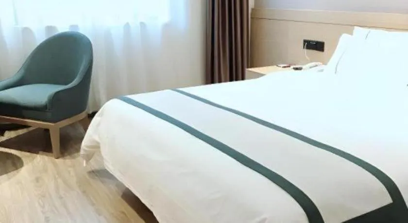 Bed in City Comfort Inn Jiangxia Wuchang University of Technology