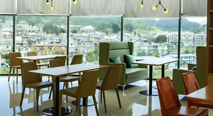 City Comfort Inn Liupanshui Sports Center