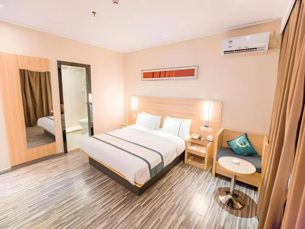 Bed in City Comfort Inn Huizhou Danshui High-speed Railway Huiyang Station Bed in City Comfort Inn Huizhou Danshui High-speed Railway Huiyang Station