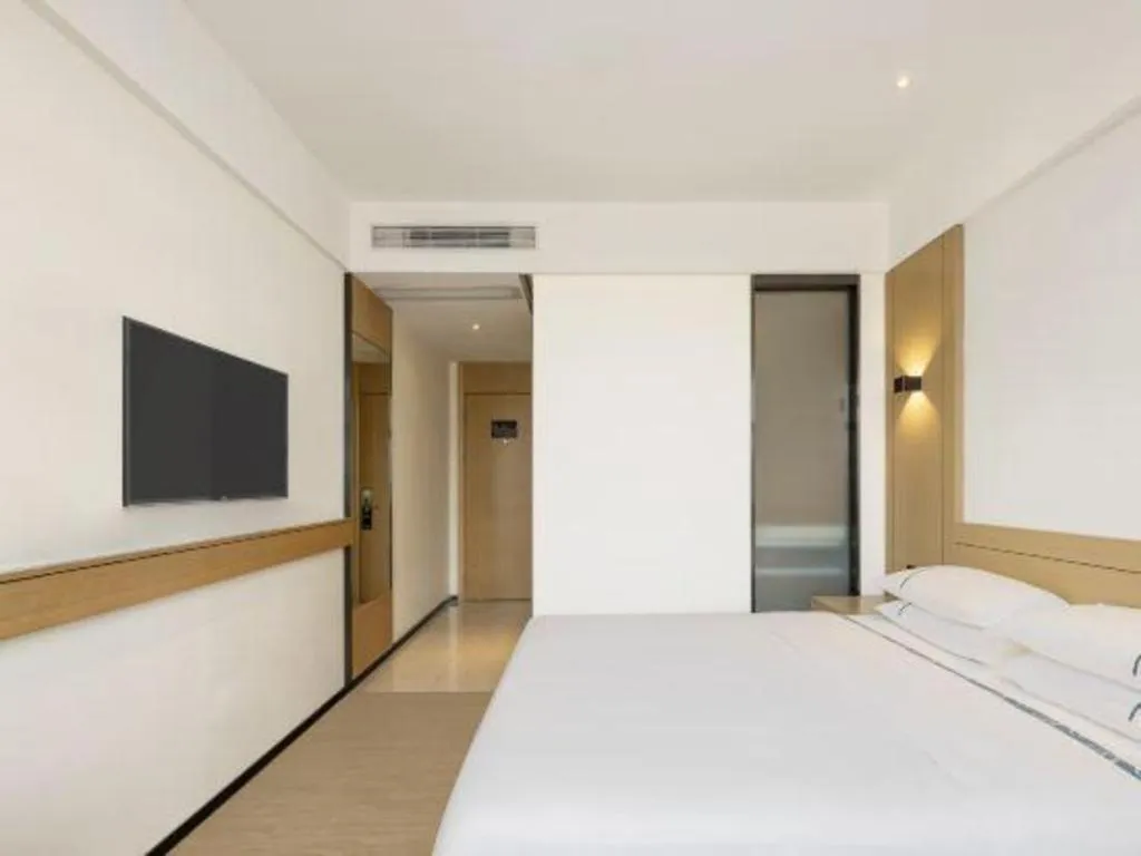 Bed in City Comfort Inn Zhoukou City Chuanhui District Huanghe Road