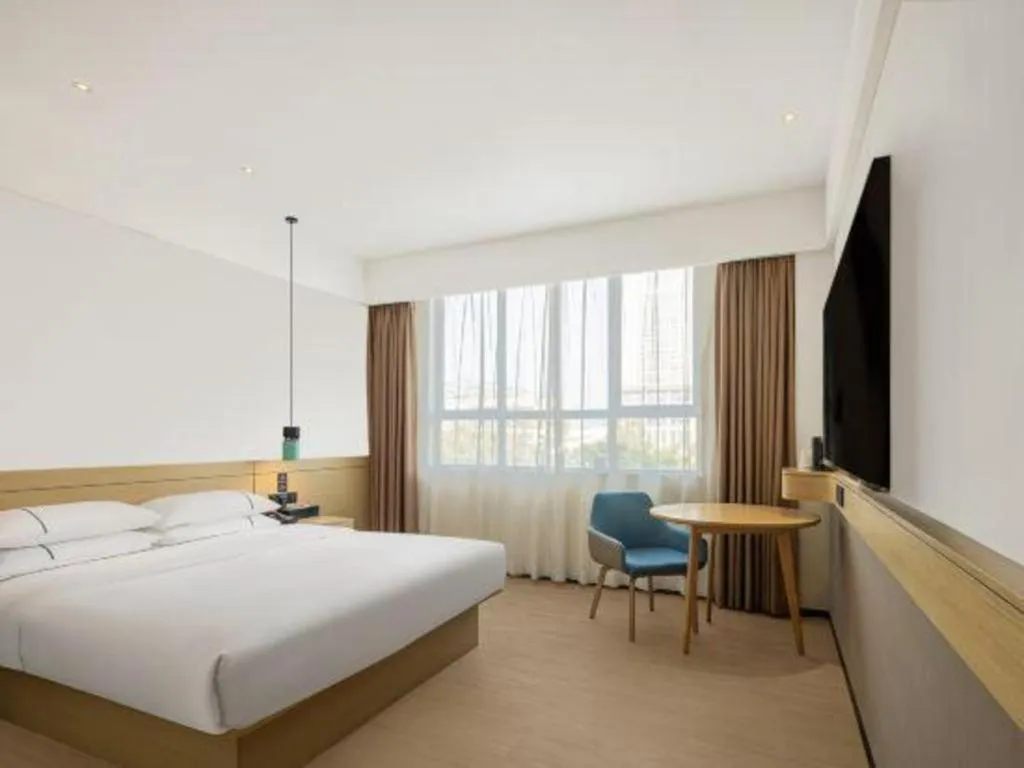 Bed in City Comfort Inn Zhoukou City Chuanhui District Huanghe Road