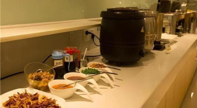 City Comfort Inn Hechi Chengxi Avenue