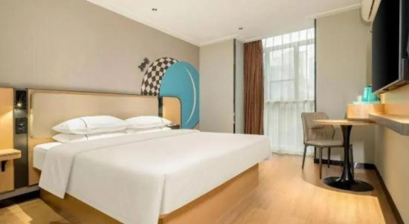 Bed in City Comfort Inn Hechi Chengxi Avenue