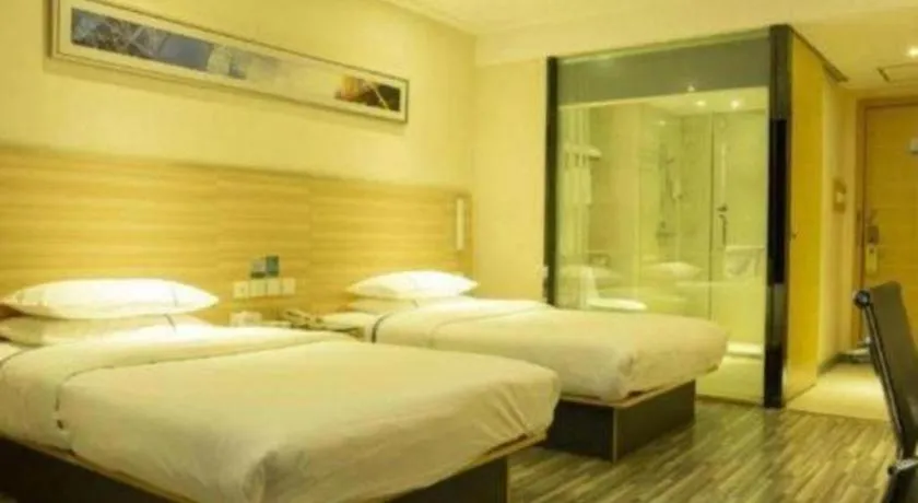 Bed in City Comfort Inn Tianmen East Lake Wanda Plaza