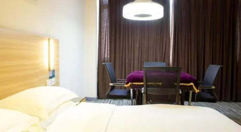 Bed in City Comfort Inn Tianmen East Lake Wanda Plaza