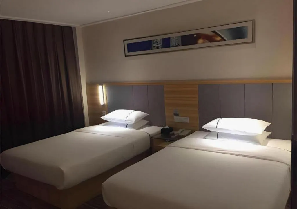 Bed in City Comfort Inn Hu'nan University Of Chinese Medicine