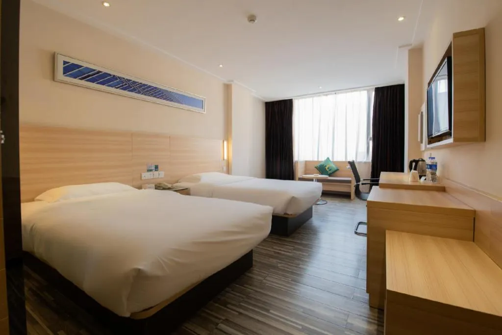 Bed in City Comfort Inn Hu'nan University Of Chinese Medicine